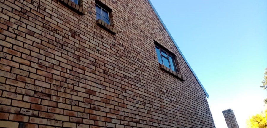 3 Bedroom Property for Sale in Meiringspark North West